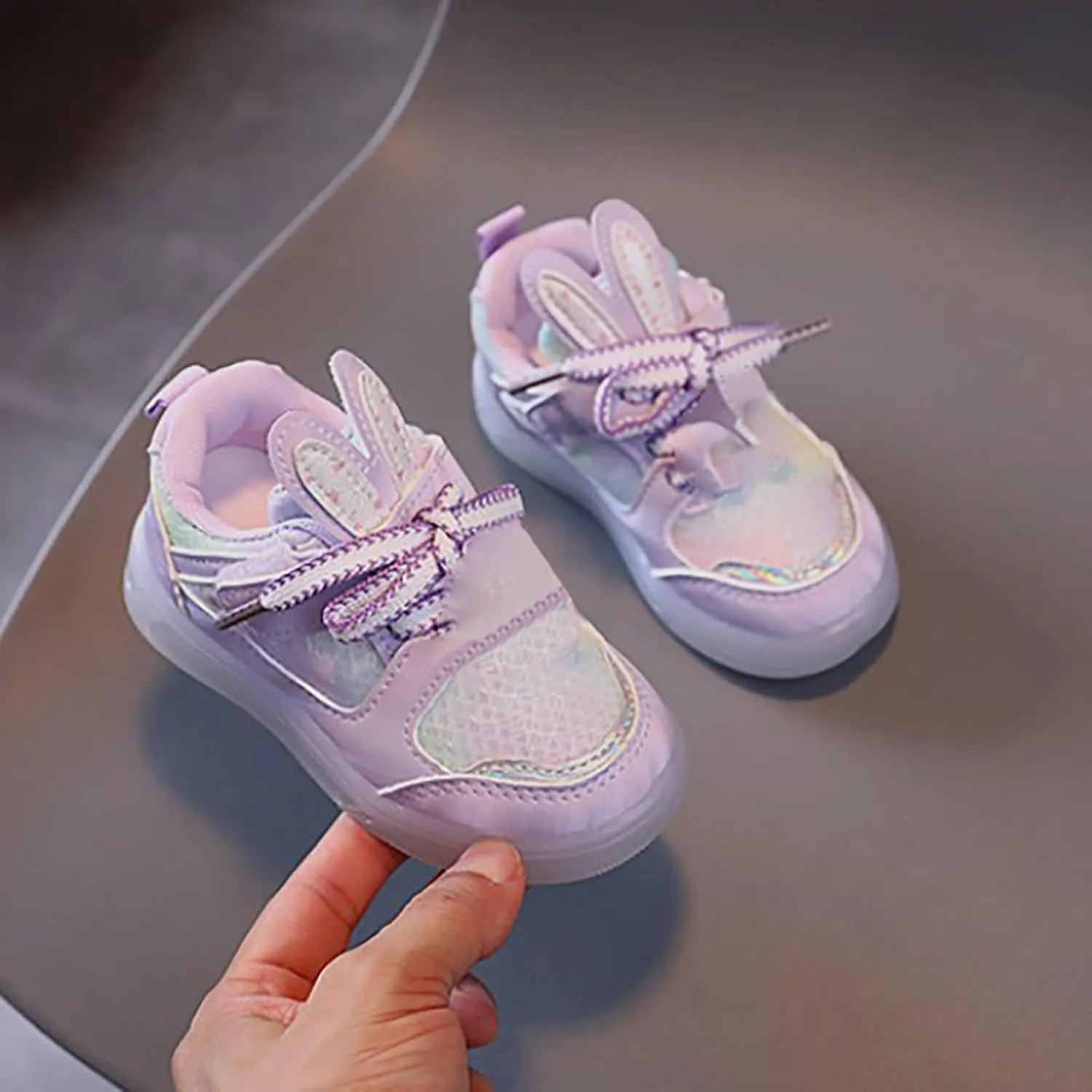 Baby Light Up Shoes Mesh Lightweight Walking Sneakers Kids Lightweight Tennis Shoes Kids Luminous Sport Shoes