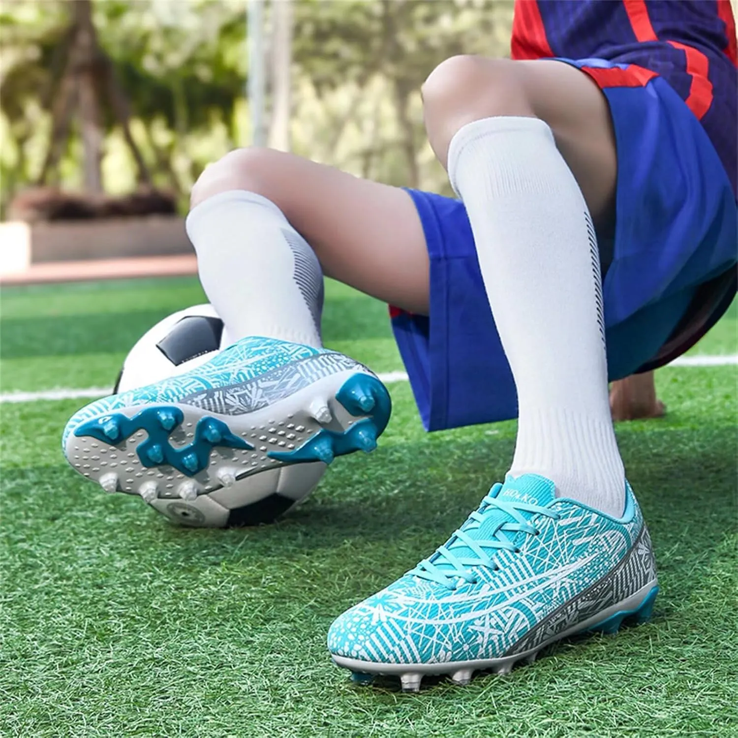 Boy's Soccer Cleats Mens Football Shoes Women Girls Low Tops Non-Slip Spikes Indoor Outdoor Firm Ground Athletic Combat