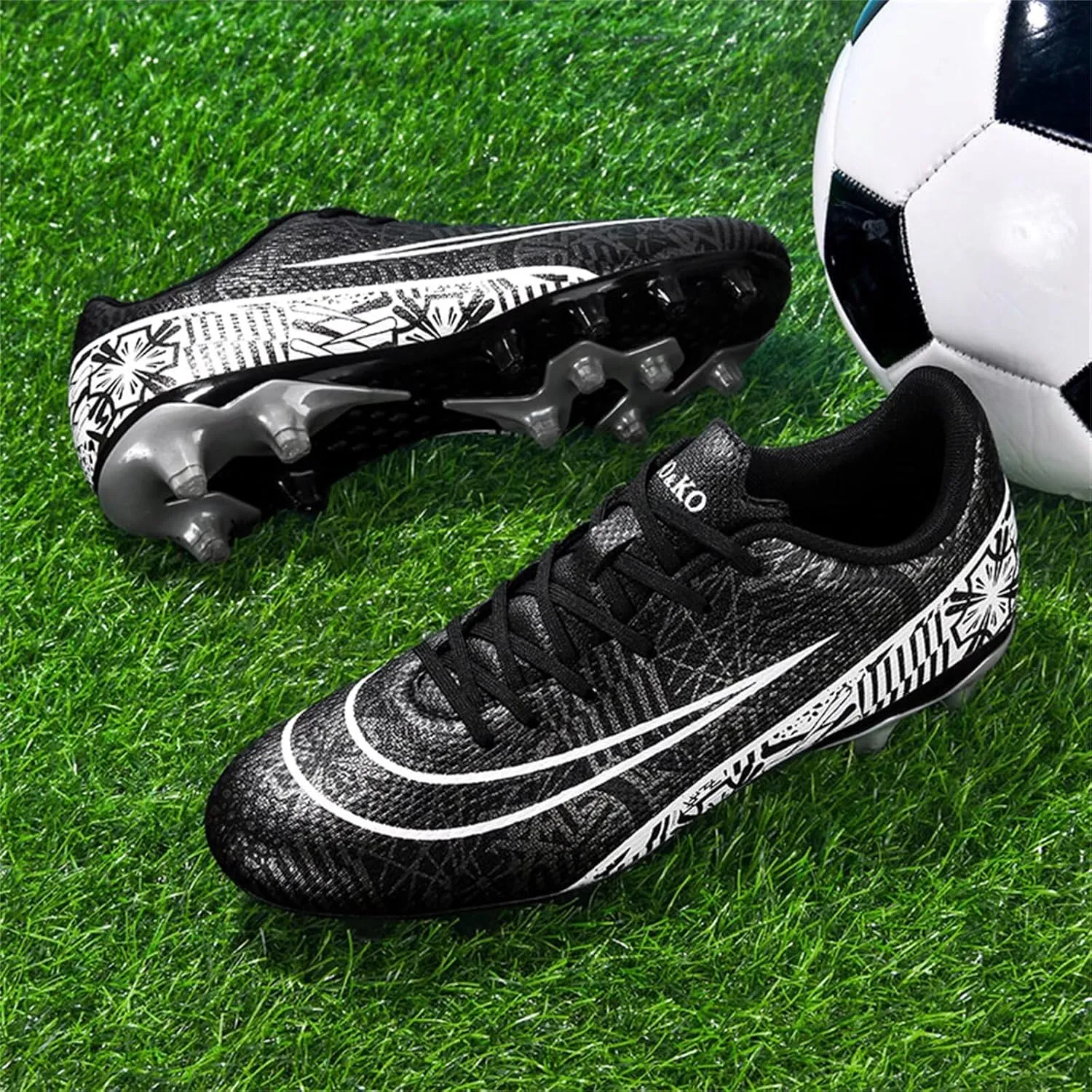 Boy's Soccer Cleats Mens Football Shoes Women Girls Low Tops Non-Slip Spikes Indoor Outdoor Firm Ground Athletic Combat