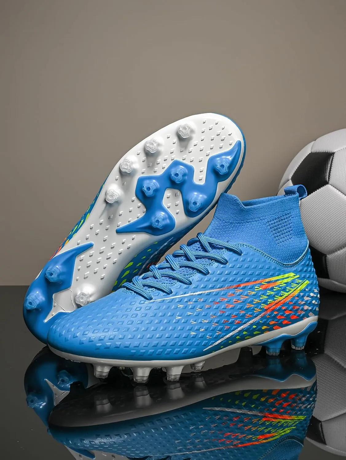 CERYTHRINA Kids Athletic Soccer Shoes Boys Girls Professional Football Shoes Mens Youth Comfortable and Breathable Football Cleats Training Sneakers