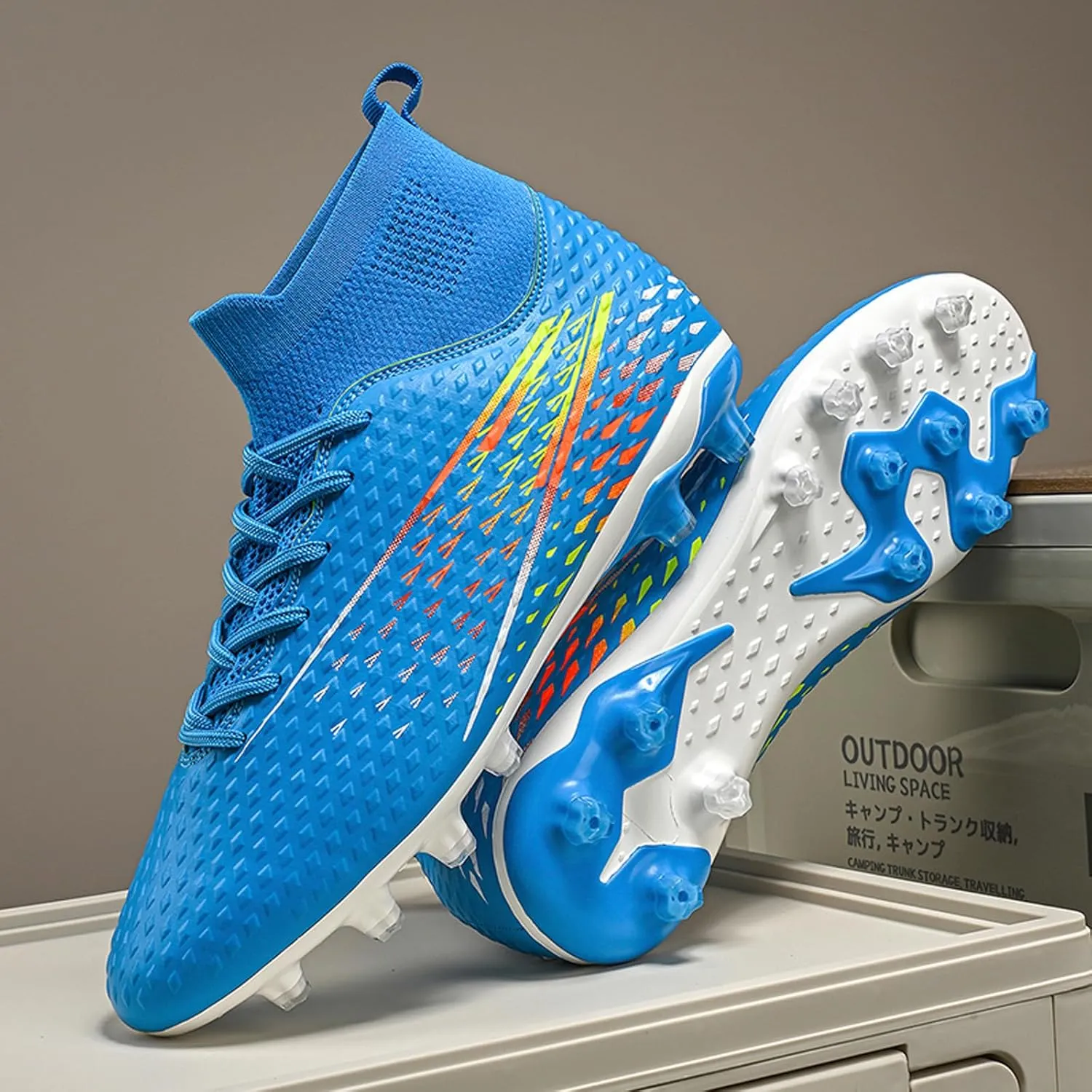 CERYTHRINA Kids Athletic Soccer Shoes Boys Girls Professional Football Shoes Mens Youth Comfortable and Breathable Football Cleats Training Sneakers