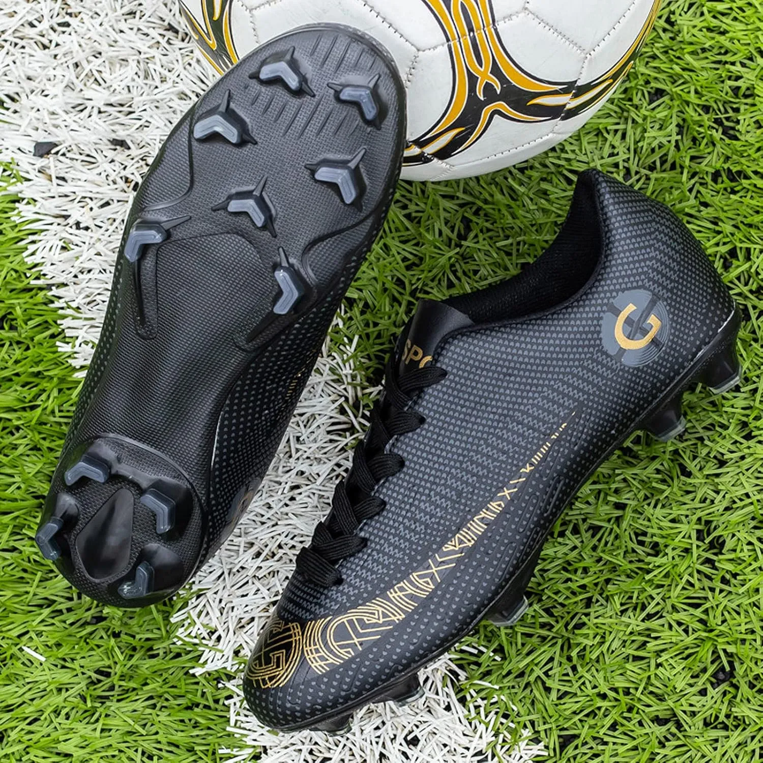 CERYTHRINA Kids Athletic Soccer Shoes Boys Girls Professional Football Shoes Mens Youth Comfortable and Breathable Football Cleats Training Sneakers