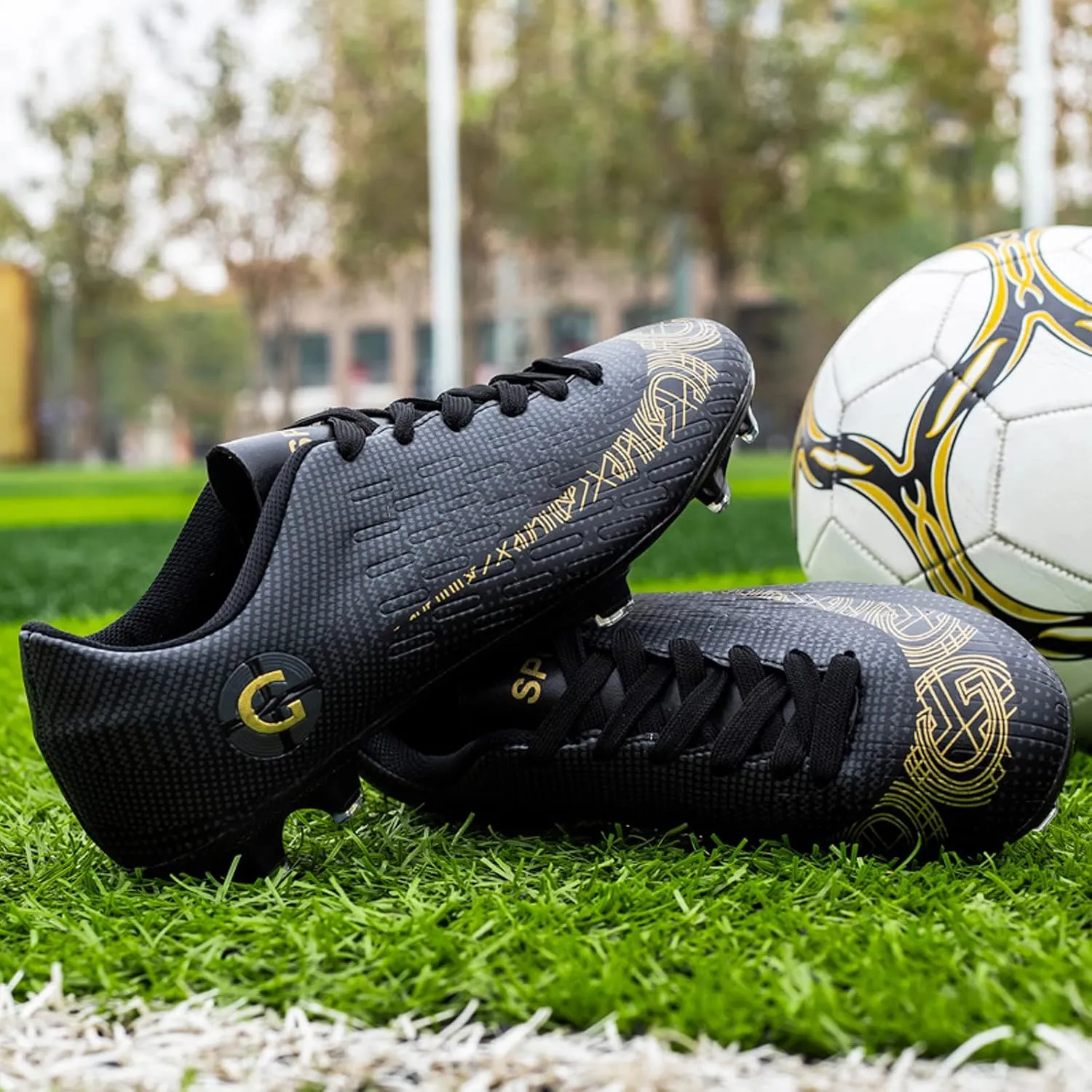 CERYTHRINA Kids Athletic Soccer Shoes Boys Girls Professional Football Shoes Mens Youth Comfortable and Breathable Football Cleats Training Sneakers