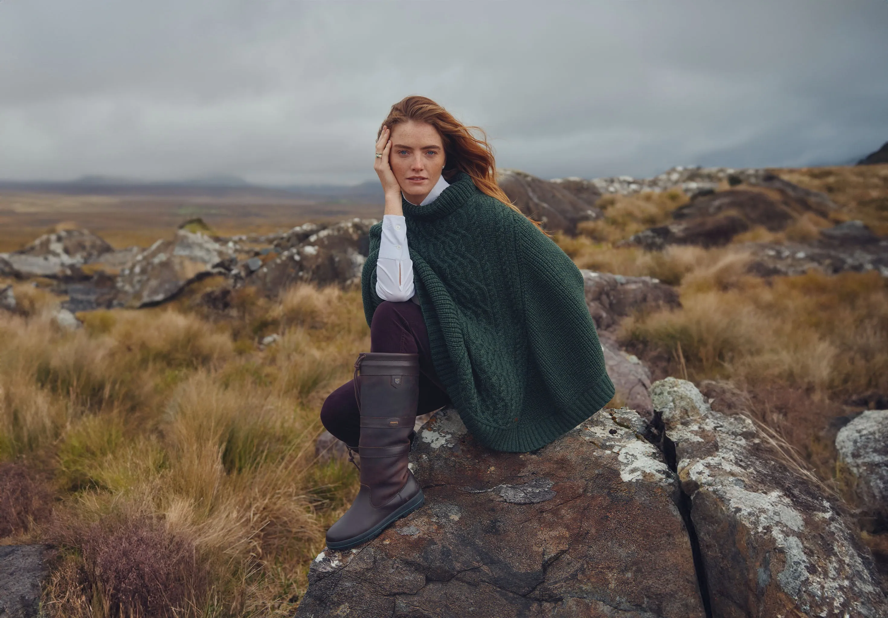 Kilronan Women’s Irish Knit Merino Poncho - Olive