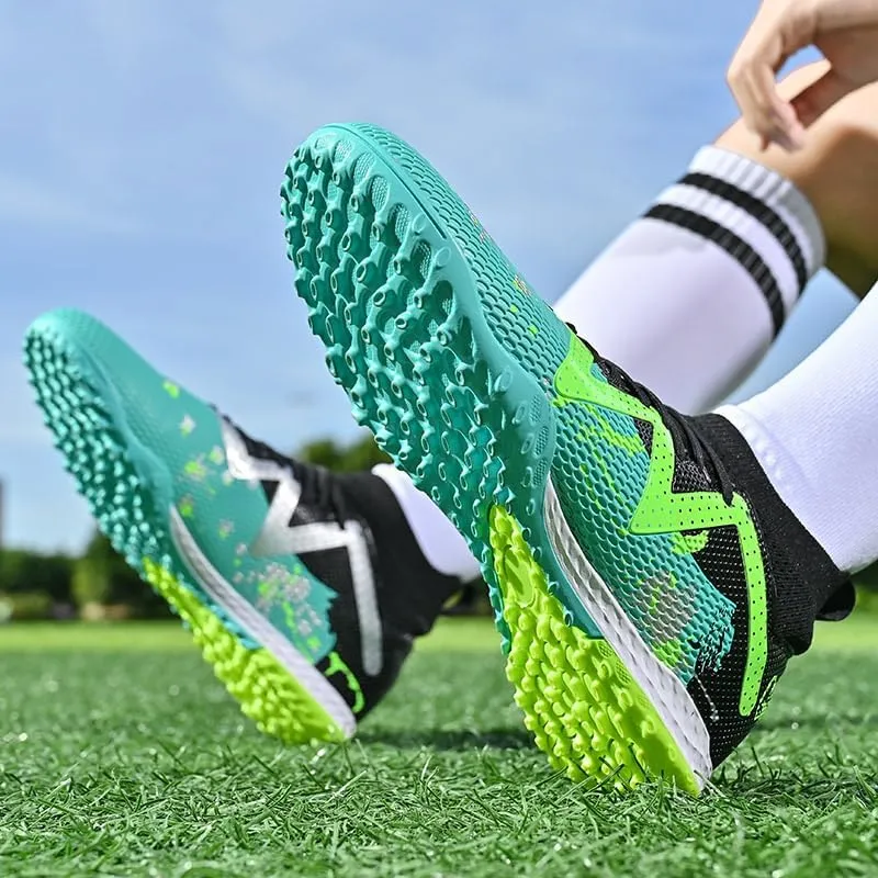 Men's Football Shoes Spikes High Top Football Boots Spikes Youth Professional Sports Futsal Shoes Sneakers Soccer Shoes