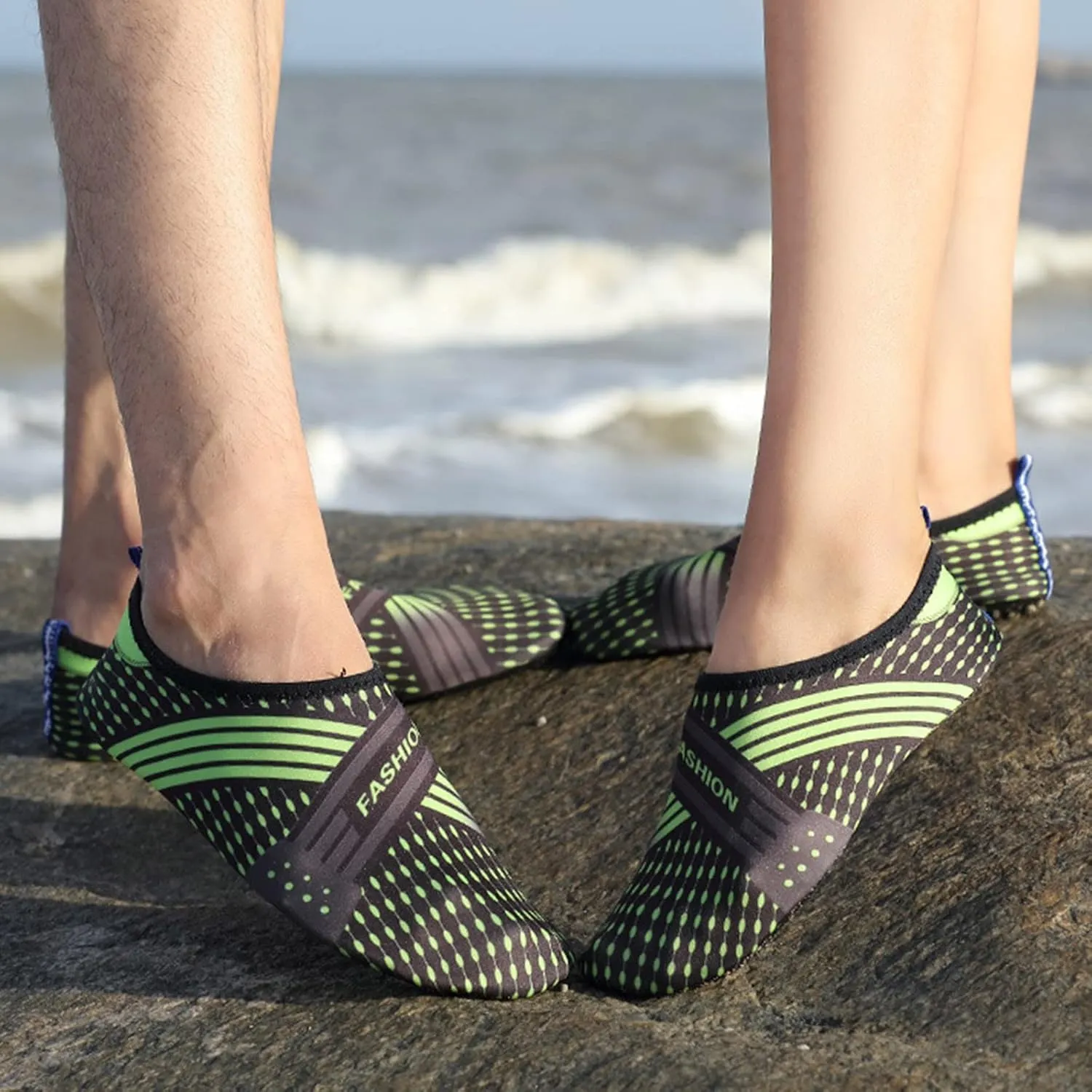 Mens Water Shoes Wide Feet Breathable Non Slip Athletic Water Shoes Barefoot Water Shoes Wide Width Women Barefoot Yoga Exercise Wear Sport Accessories for Boating Fishing Diving Surfing