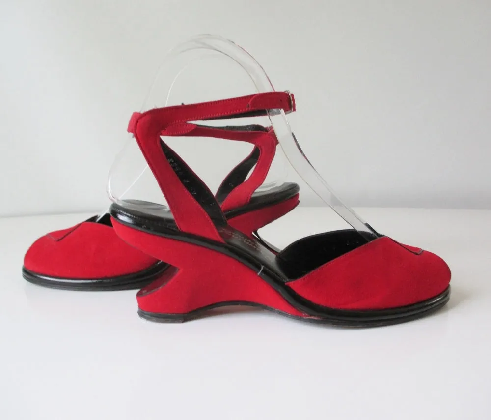 Vintage 50's Red Atomic Wedge Heels & Matching Bucket Bag Purse 6.5
